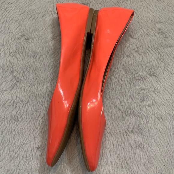 Steve Madden Ibiza Flat Retail:$55.00 - Picture 4 of 8